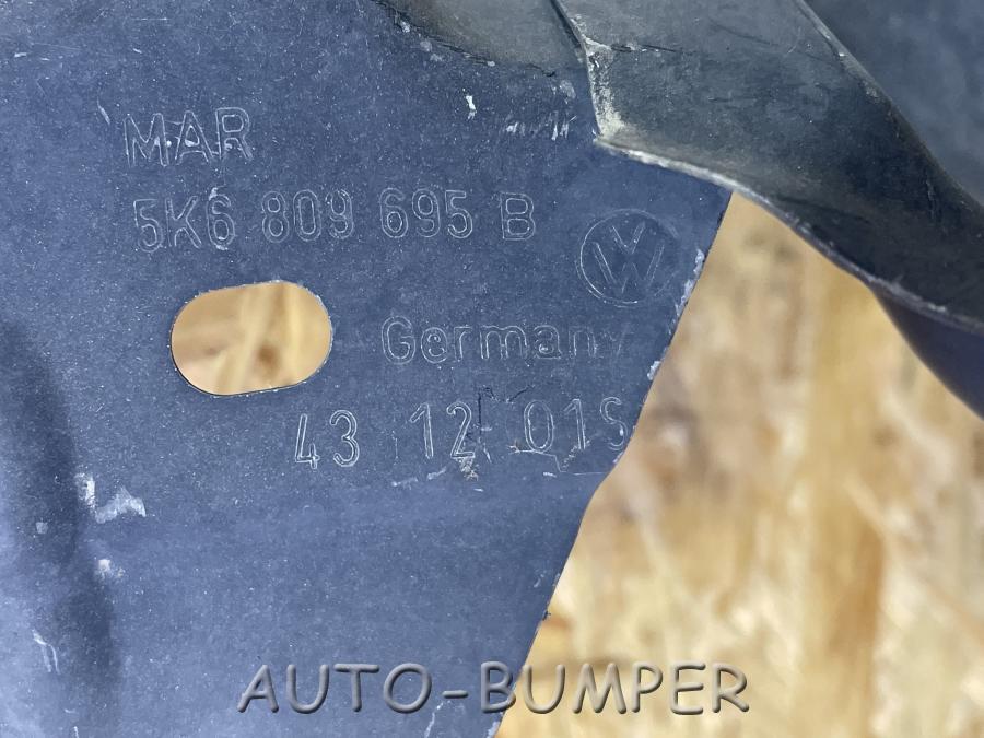 VW Golf 5 2006-2009 Панель фонаря задняя правая 1K6813327, 1K6813320A